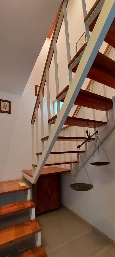 Bellavista Apartment กาญารี ภายนอก รูปภาพ